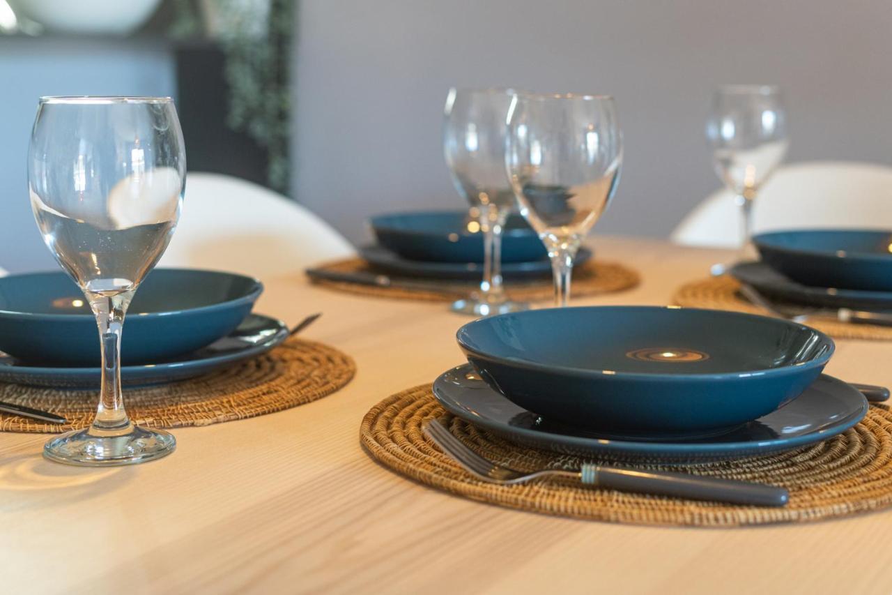 Lets In The Sun Sea View Apartment Calabella 라칼라데미야스 외부 사진