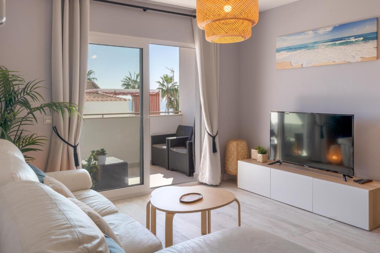 Lets In The Sun Sea View Apartment Calabella 라칼라데미야스 외부 사진