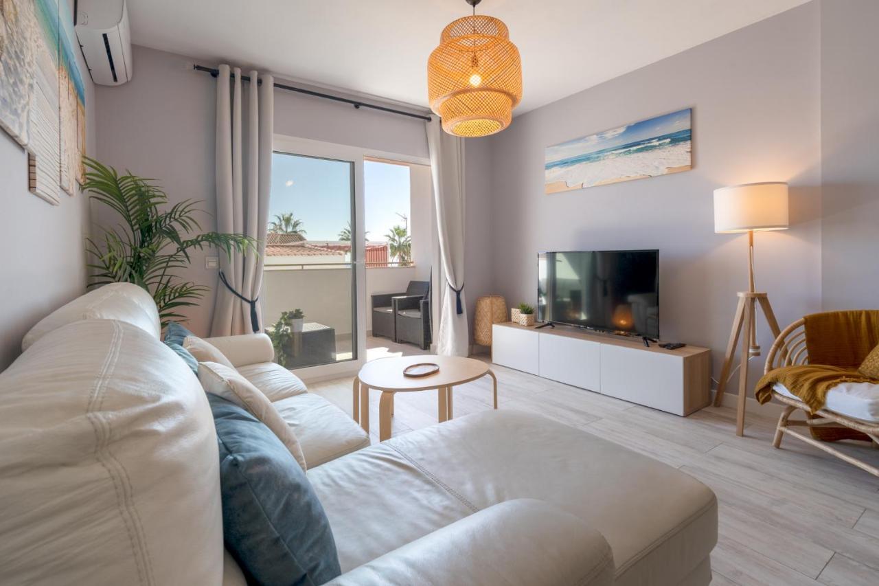Lets In The Sun Sea View Apartment Calabella 라칼라데미야스 외부 사진