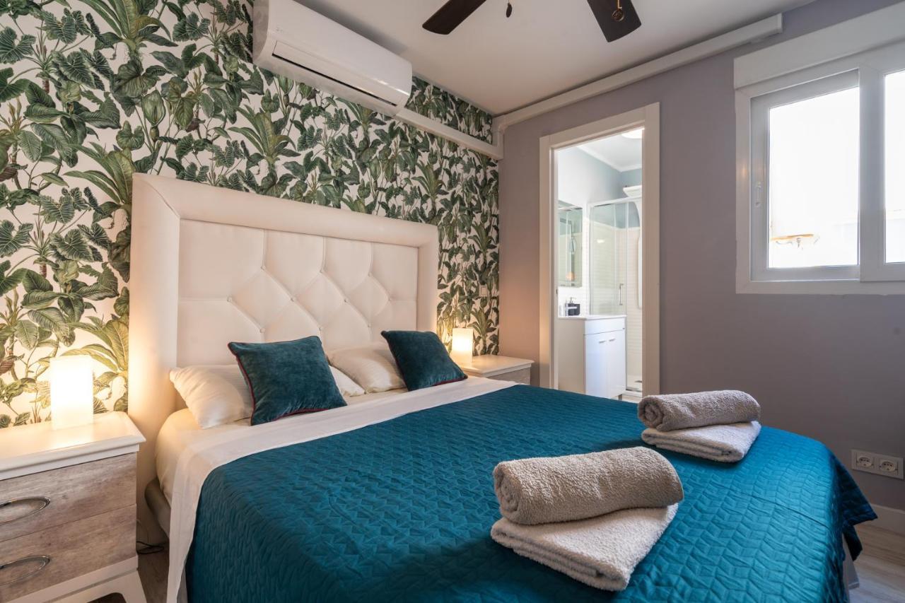 Lets In The Sun Sea View Apartment Calabella 라칼라데미야스 외부 사진